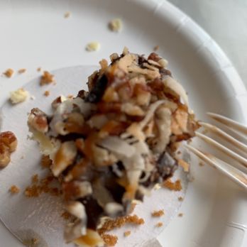 Magnolia Bakery - Destroyed germen coco cheesecake - Bakeries Near Me - Chicago, Illinois
