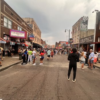 Blues City Cafe - Beale Street - Southern Near Me - Memphis, Tennessee