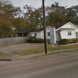 Family Dental Clinic - Front of dentist office