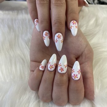 Professionail - Thank you Danny for these super cute nails! First time getting the shape almond and he didn't disappoint, super gentle on the nail!! - Nail Salons Near Me - Long Beach, California