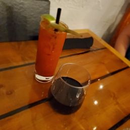 Patrona Cesar and red wine