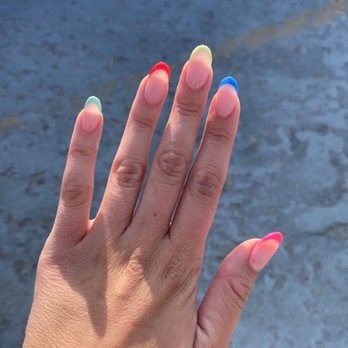 Blush Nail Lounge - Dip Nails - Nail Salons Near Me - Kansas City, Missouri