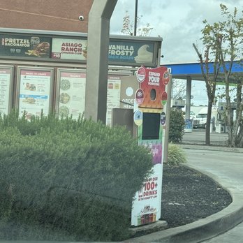 Wendy's - Drive-thru.... - Burgers Near Me - Madera, California