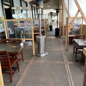 El Rocoto - Outdoor dining - Peruvian Near Me - Gardena, California El Rocoto - Outdoor dining - Peruvian Near Me - Gardena, California