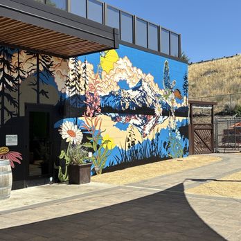 Crux Fermentation Project - Brewpubs Near Me - Bend, Oregon