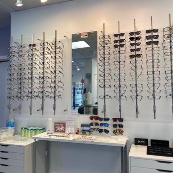 Eyes On Brickell - Eyewear & Opticians Near Me - Miami, Florida