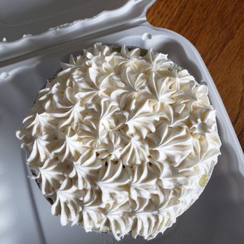 Black Bear Diner - The banana cream pie, thumbs up! - Diners Near Me - Colma, California
