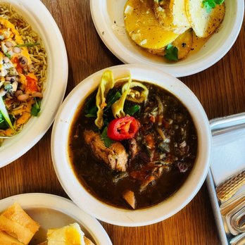 Vic & Al's - Vic & Al's ~ Austin Texas - Cajun/Creole Near Me - Austin, Texas