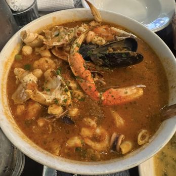 Sotto Mare - The "Best Damn Crab Cioppino" - Seafood Near Me - San Francisco, California Sotto Mare - The "Best Damn Crab Cioppino" - Seafood Near Me - San Francisco, California