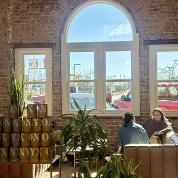 Onyx Coffee Lab - Beautiful space, I wish I could stay longer - Coffee & Tea Near Me - Rogers, Arkansas Onyx Coffee Lab - Beautiful space, I wish I could stay longer - Coffee & Tea Near Me - Rogers, Arkansas
