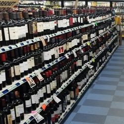 Duxbury Package Store