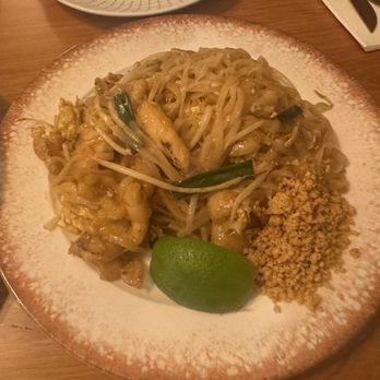 Palm Street - Pad Thai with Chicken - Salad Near Me - New York, New York Palm Street - Pad Thai with Chicken - Salad Near Me - New York, New York