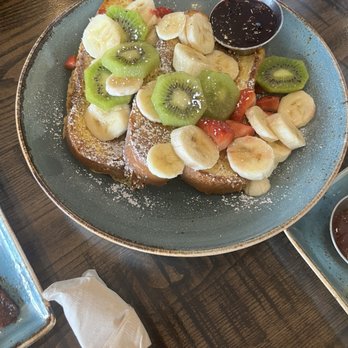 First Watch - French Toast - Breakfast & Brunch Near Me - Palm Harbor, Florida