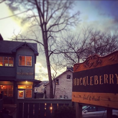 Huckleberry by null