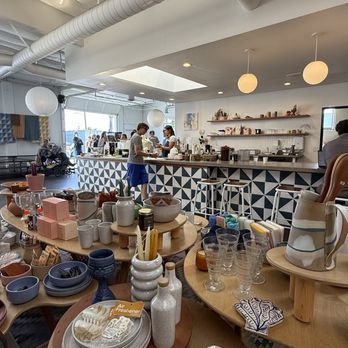 Daydream Surf Shop - Coffee & Tea Near Me - Newport Beach, California
