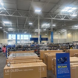 In side of Best Buy