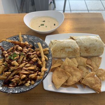NDMK Fish House - Food - Sushi Bars Near Me - Avalon, California NDMK Fish House - Food - Sushi Bars Near Me - Avalon, California
