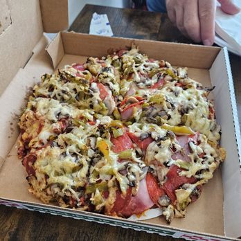 Aurelio's Pizza - Super six. - Pizza Near Me - Naples, Florida Aurelio's Pizza - Super six. - Pizza Near Me - Naples, Florida