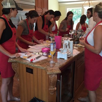 Chef Rachel Reuben - Talk about Team Building! Look at them go! - Cooking Schools Near Me