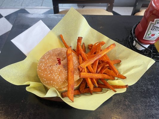 Dolma Deejis Deli by null