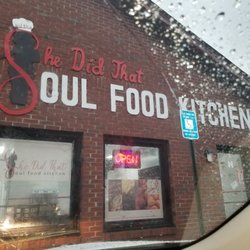 She Did That Soul Food Kitchen