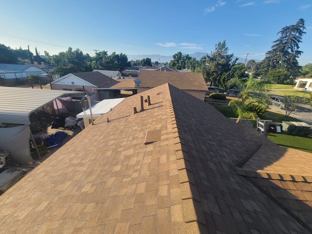 Slide of Universal Builders