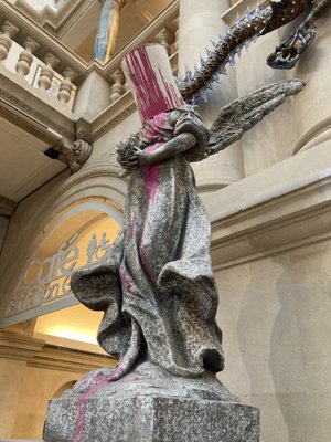 Bristol Museum & Art Gallery by null