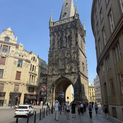 100 Spires City Tours