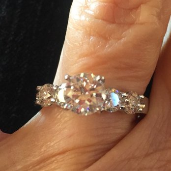 Hope Diamonds & Co - Gold Buyers Near Me - Palm Desert, California Hope Diamonds & Co - Gold Buyers Near Me - Palm Desert, California