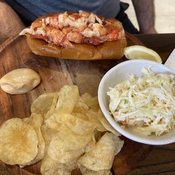 Royal Lobster - Lobster roll - Seafood Near Me - Honolulu, Hawaii Royal Lobster - Lobster roll - Seafood Near Me - Honolulu, Hawaii