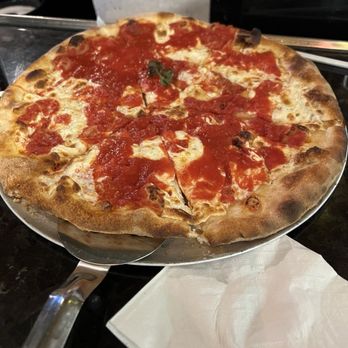 Grimaldi's Pizzeria - Traditional Pizza - Pizza Near Me - Las Vegas, Nevada Grimaldi's Pizzeria - Traditional Pizza - Pizza Near Me - Las Vegas, Nevada