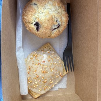 Baked on 8th - Blueberry muffin and apple pop tart - Bakeries Near Me - Nashville, Tennessee