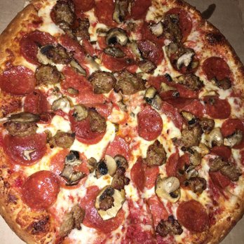Brick's Pizza - The American! Sausage, Pepperoni, Mushrooms and Extra Cheese. Amazing. - Pizza Near Me - Centreville, Virginia