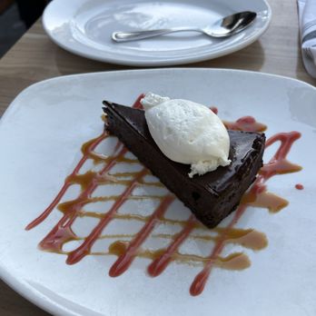 Napkins  - New American Near Me - Napa, California