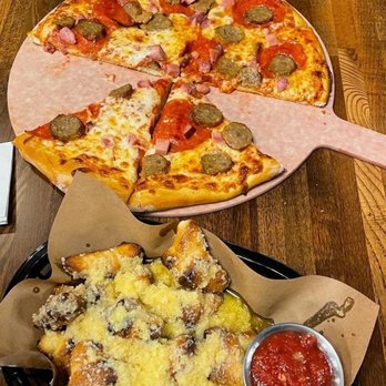 Old Town Distillery - Hand made pizza and garlic knots - Bars Near Me - Saginaw, Michigan Old Town Distillery - Hand made pizza and garlic knots - Bars Near Me - Saginaw, Michigan