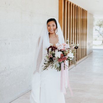 Untethered Flowers - I couldn't stop looking at my bouquet! - Floral Designers Near Me Untethered Flowers - I couldn't stop looking at my bouquet! - Floral Designers Near Me