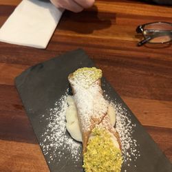 Casa Italia - Holy cannoli!