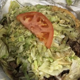 The type of lettuce they use at el Chavis The type of lettuce they use at el Chavis