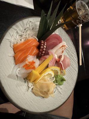 Peter's Sushi Spot by null