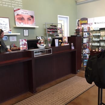 WM DaySpa Salon - Entrance - Massage Near Me - Rockford, Illinois