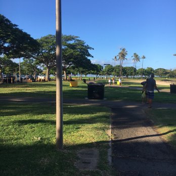 Ala Moana Regional Park - Parks Near Me - Honolulu, Hawaii