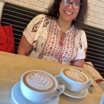 Eat Chow - Breakfast & Brunch Near Me - Costa Mesa, California Eat Chow - Breakfast & Brunch Near Me - Costa Mesa, California