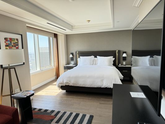 Four Seasons Hotel San Francisco at Embarcadero by null