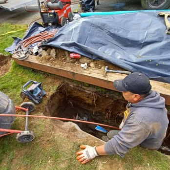 Dirt Cheap Sewer - Checking the new liner installation. - Plumbing Near Me - Everett, Washington Dirt Cheap Sewer - Checking the new liner installation. - Plumbing Near Me - Everett, Washington