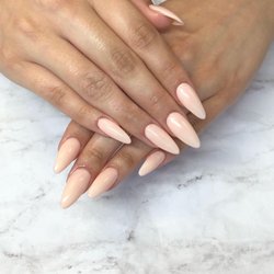 Creations Beauty Lounge - Apres Gel X short Almond shape