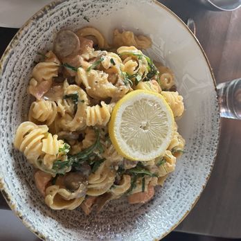 Von's 1000Spirits - Northwest King Salmon Pasta, very good! - New American Near Me - Seattle, Washington Von's 1000Spirits - Northwest King Salmon Pasta, very good! - New American Near Me - Seattle, Washington