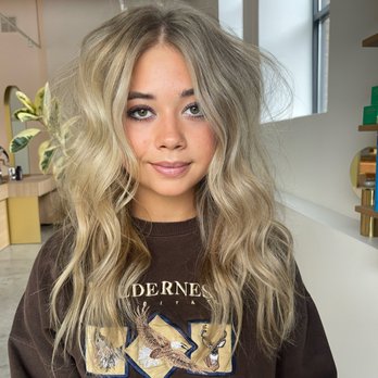 Manes by Mal - Hair Stylists Near Me - Saint Paul, Minnesota