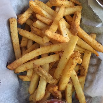 Local Cue - Awesome fries, crispy and seasoned well. Waitress said she loves the tots. - Barbeque Near Me - Greenville, South Carolina