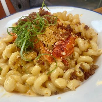 Garbo’s - Lobster Mac & cheese - Seafood Near Me - Austin, Texas
