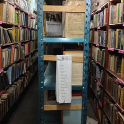 Artículos usados - ¡Libros! ¡Libros everywhere!